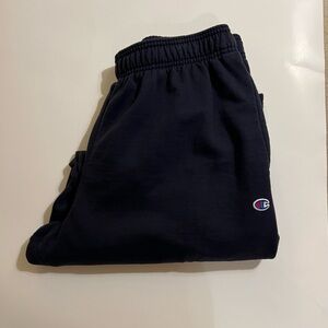 Men’s Champion Relaxed Jogger - wide leg. Navy.